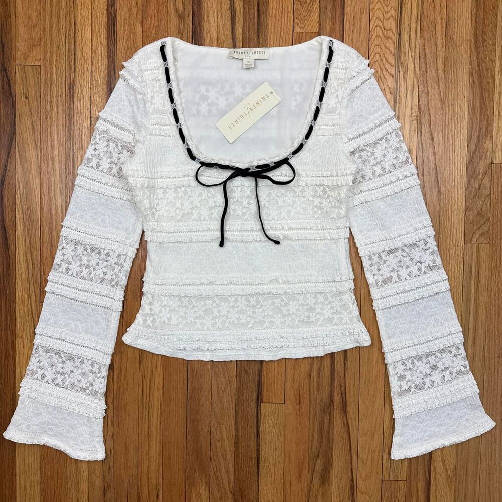 Unbranded Women's White and Cream Blouse - Picture 2 of 8